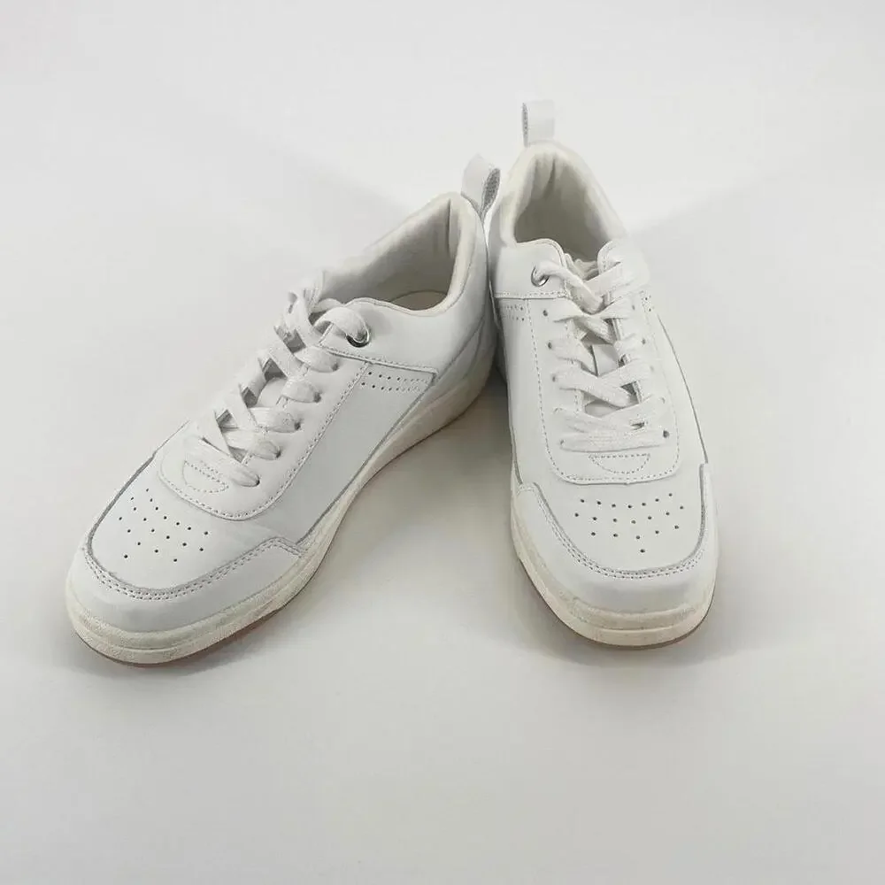 Stylish White Sneakers - Comfortable Casual Footwear